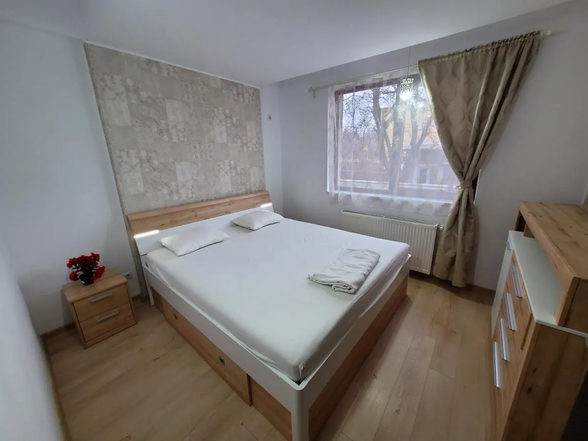 Morii Lake Apartment Bucureşti