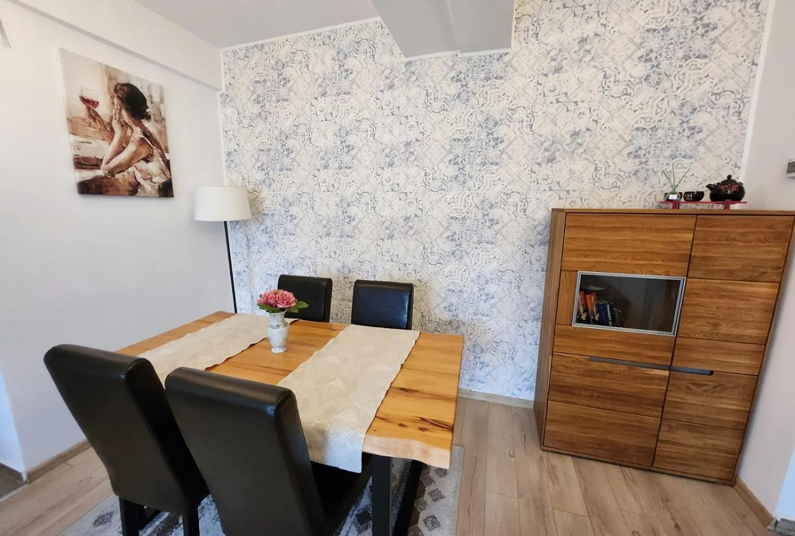 Morii Lake Apartment Bucureşti
